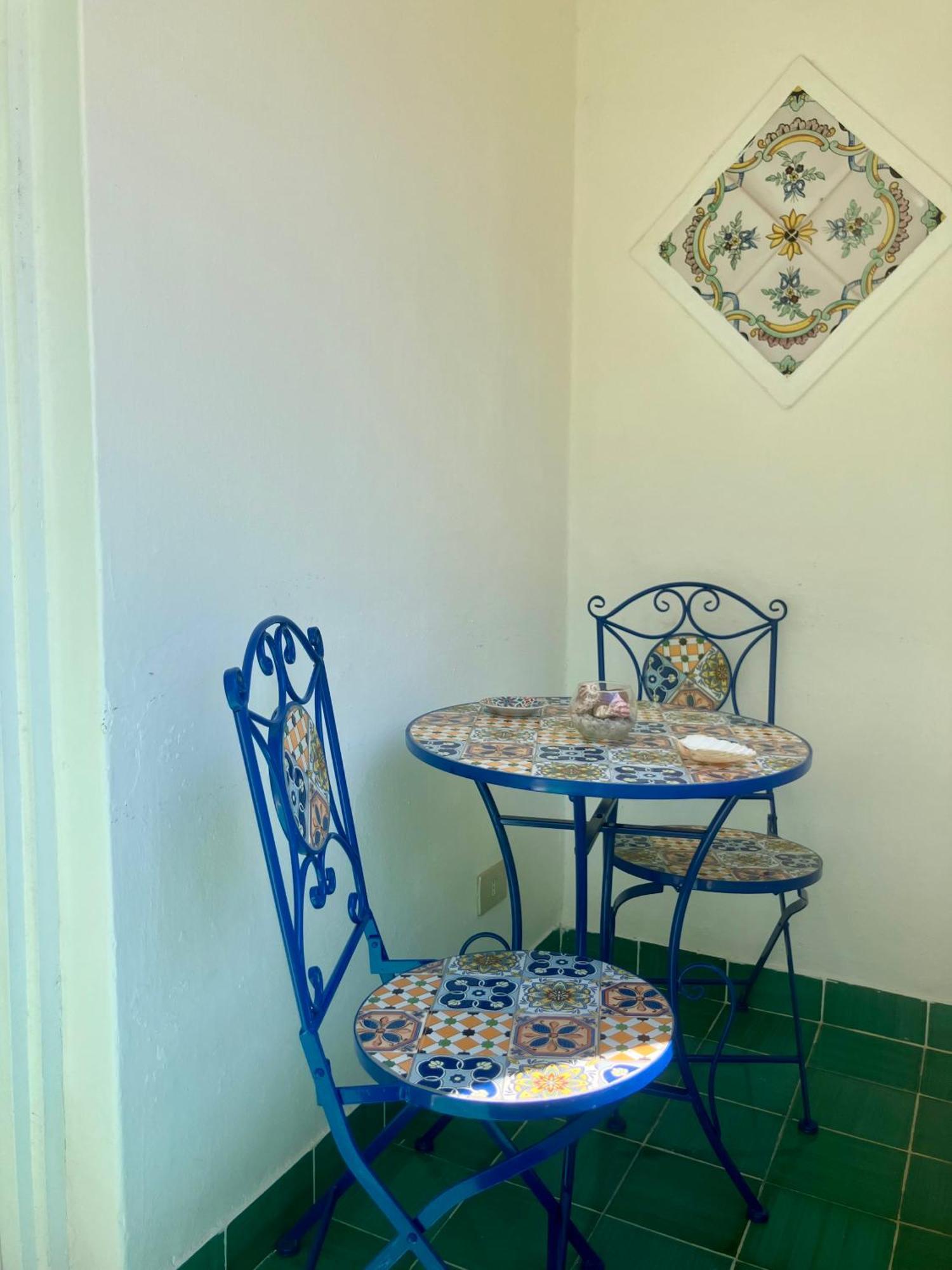 Striano - - Garden&art Affittacamere Capri